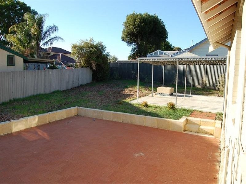 33 Whittlesford Street, East Victoria Park WA 6101