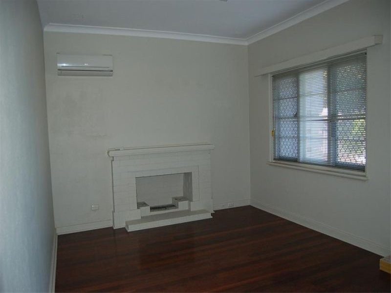 33 Whittlesford Street, East Victoria Park WA 6101