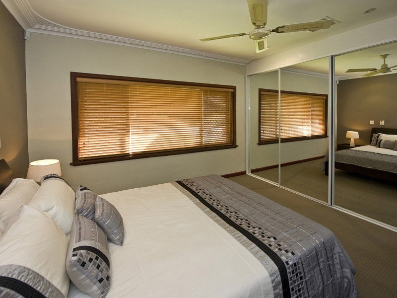 92 Hill View Terrace, St James WA 6102
