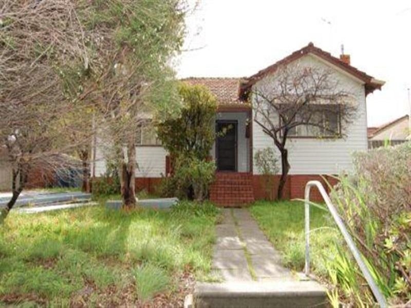 18 Jarrah Road, East Victoria Park WA 6101