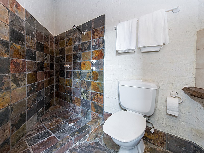 280 Mundaring Weir Road, Bickley WA 6076