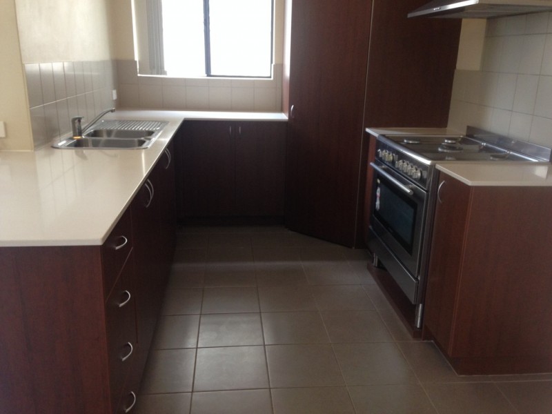 2/86 Cohn Street, Kewdale WA 6105