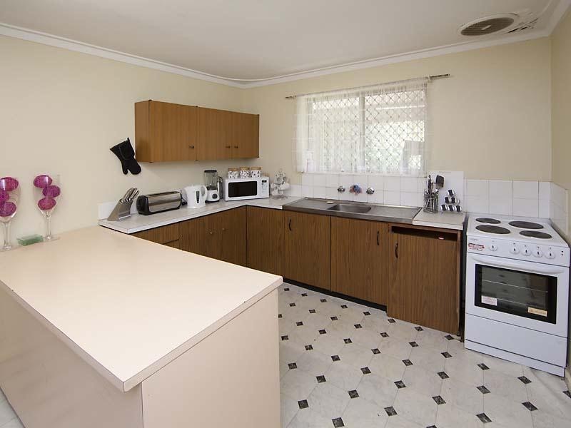 19 Bowden Place, Armadale WA 6112