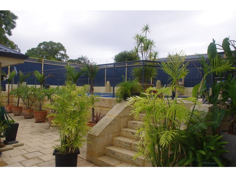 9 Cadden Street, East Victoria Park WA 6101