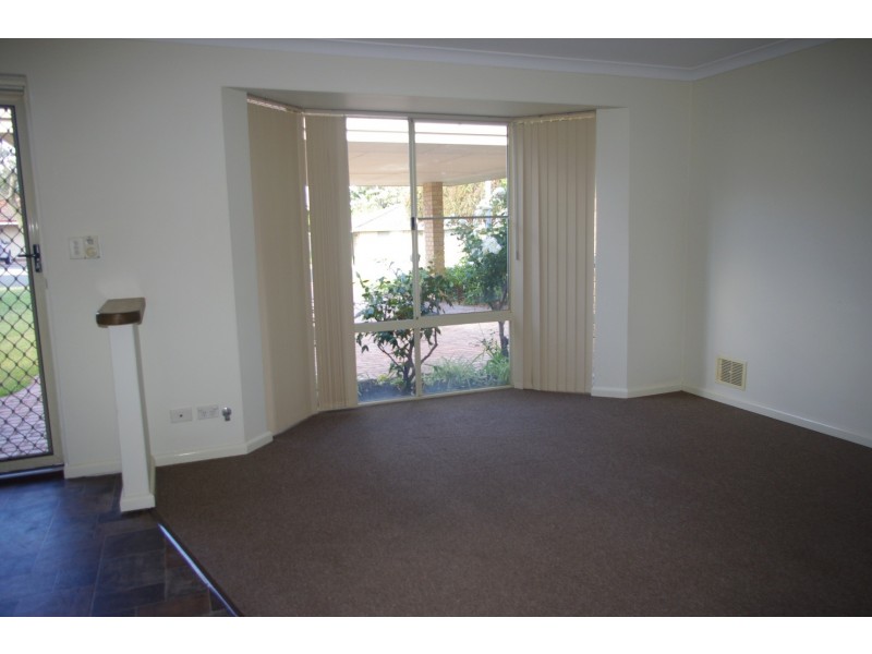 49 Galaxy Way, Carlisle WA 6101