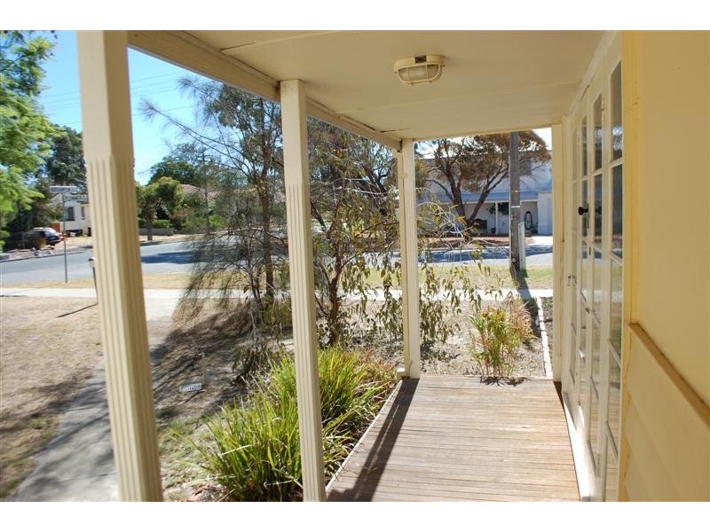 1 Plummer Street, East Victoria Park WA 6101