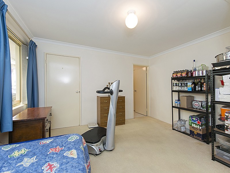 6 Cue Cove, Bentley WA 6102