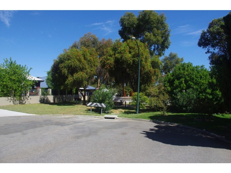 77 Esperance Street, East Victoria Park WA 6101