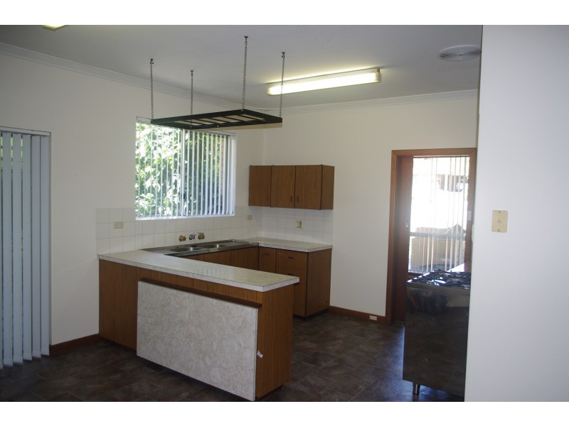 77 Esperance Street, East Victoria Park WA 6101