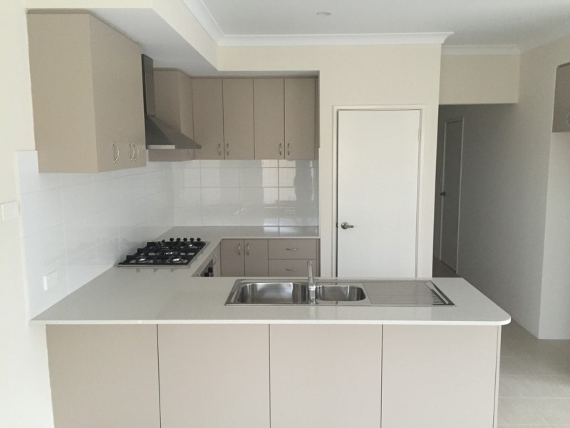 3/20 Heaney Way, Canning Vale WA 6155