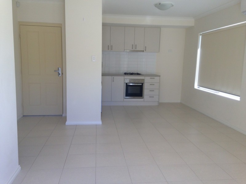 1/88 Moreing Street, Redcliffe WA 6104