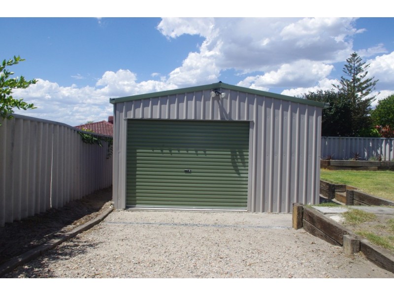 32 Paltridge Ave, Carlisle WA 6101
