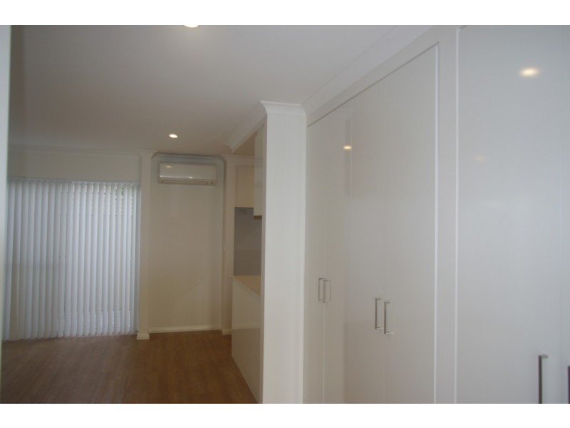 3/166 Belmont Ave, Rivervale WA 6103