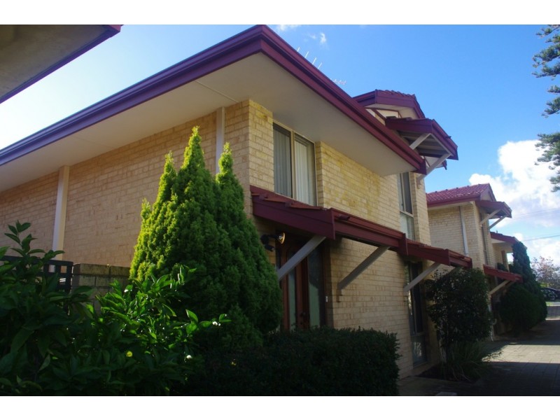 2/11 Teague Street, Burswood WA 6100