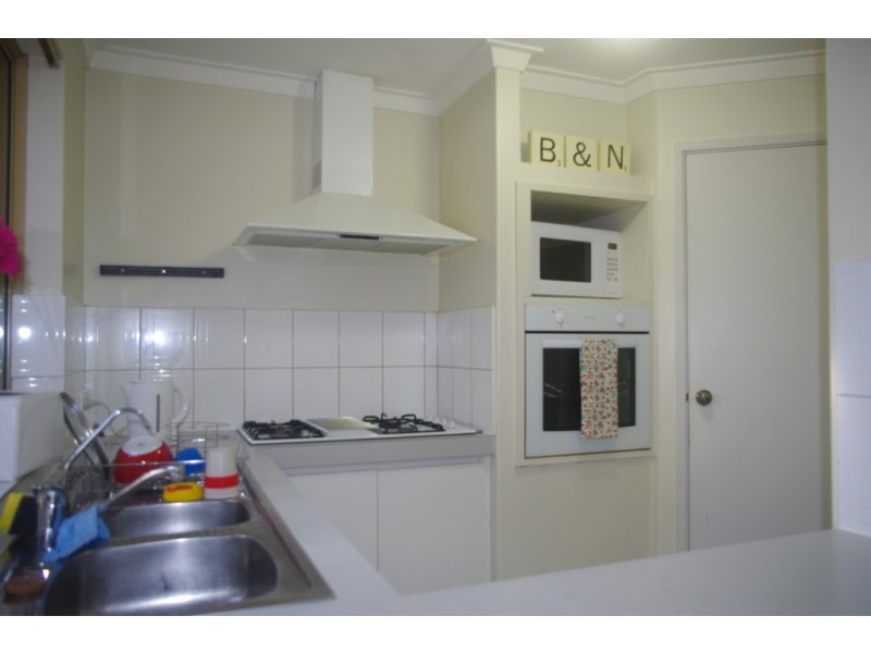 2/11 Teague Street, Burswood WA 6100