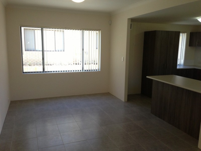 4/176 Belmont Ave, Rivervale WA 6103