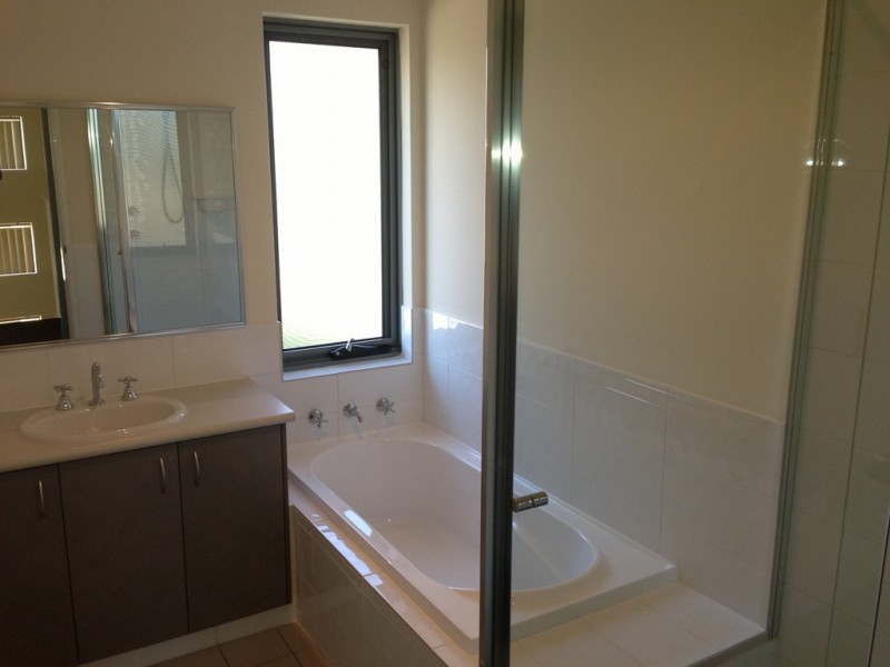 4/176 Belmont Ave, Rivervale WA 6103