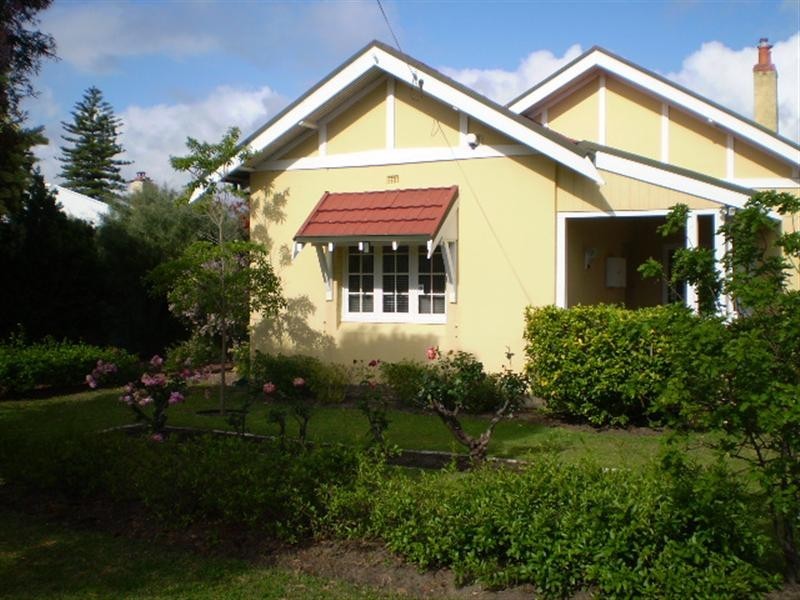 18  Gallipoli Street, Lathlain WA 6100