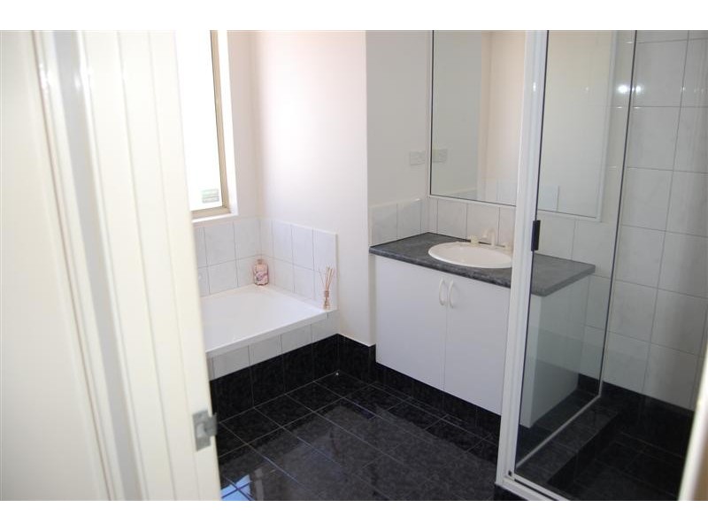 32E Bedford Street, Bentley WA 6102