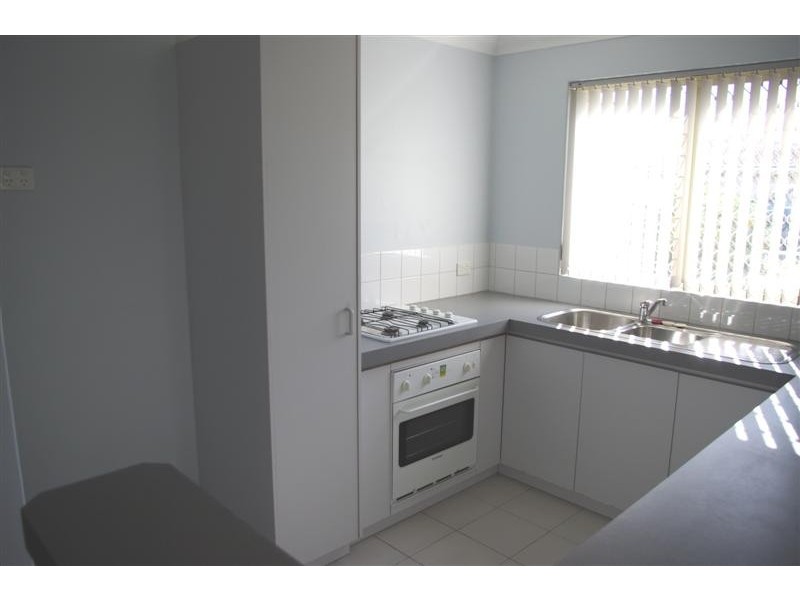 35C Coolgardie Street, St James WA 6102