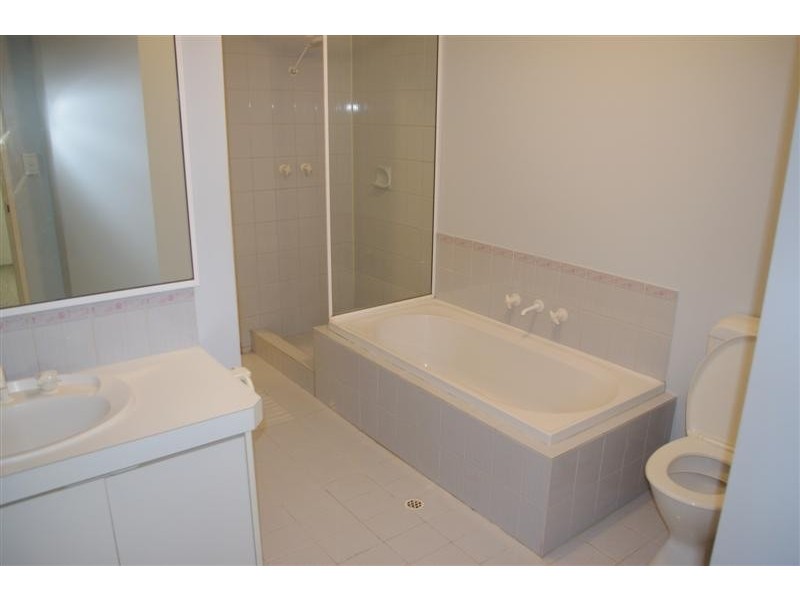 35C Coolgardie Street, St James WA 6102