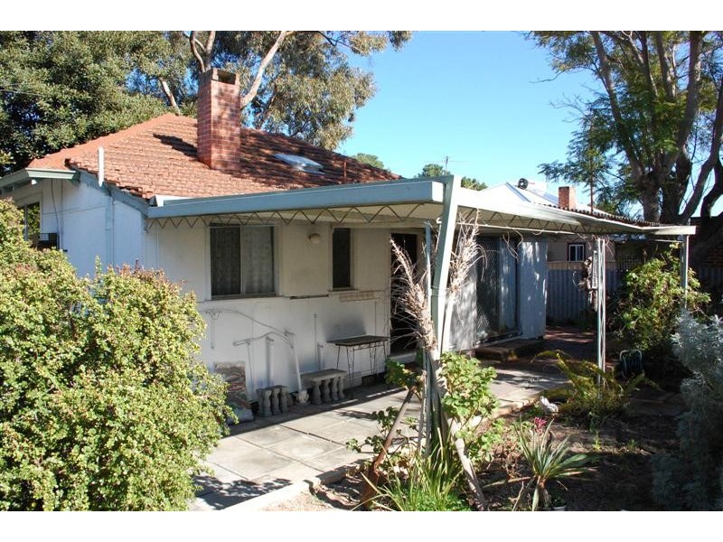 28 Jarrah Road, East Victoria Park WA 6101