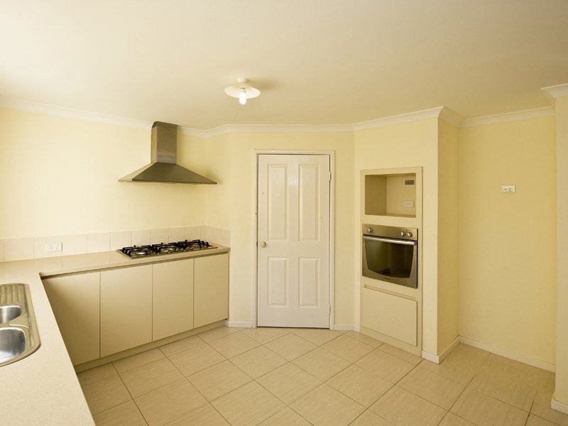11B Hitchcock Street, St James WA 6102