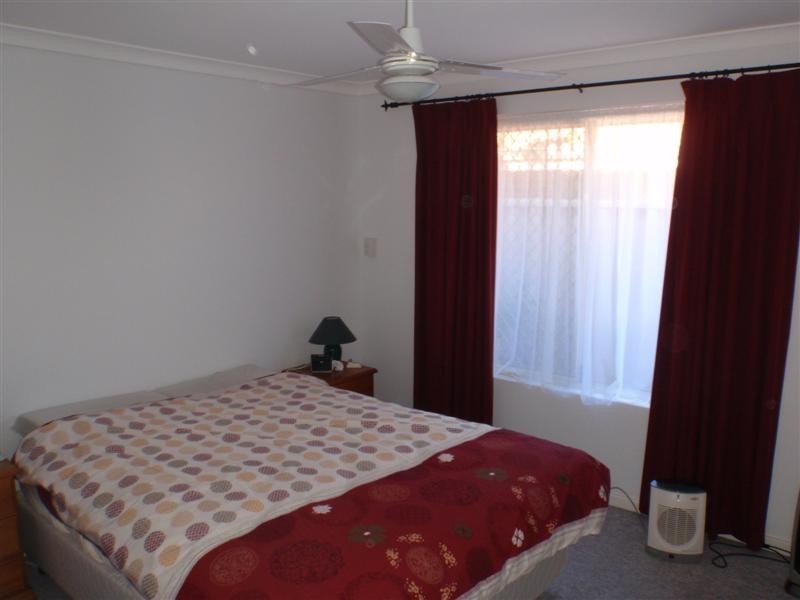 5/15  Holder Street, St James WA 6102