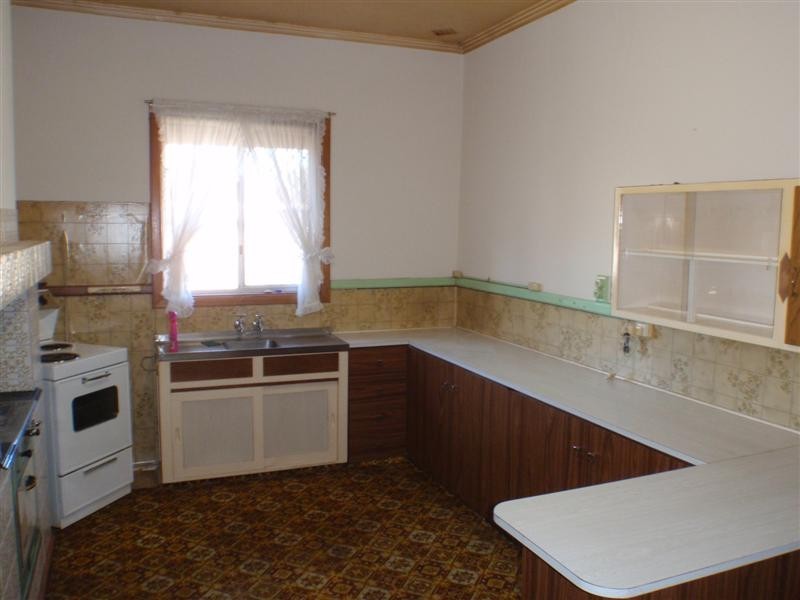 292 Surrey Road, Kewdale WA 6105