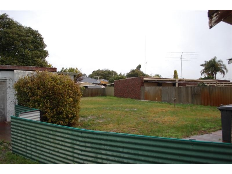 292 Surrey Road, Kewdale WA 6105