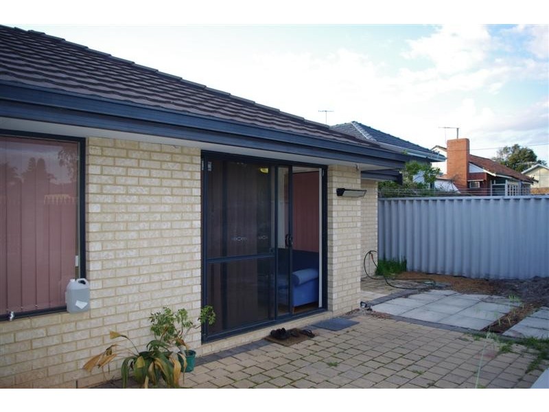 129A Walpole Street, Bentley WA 6102