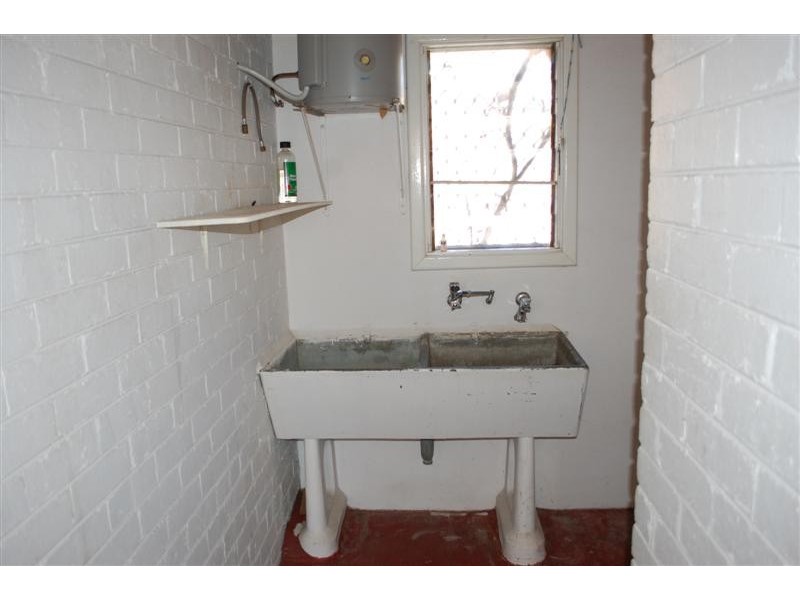 85 Thornlie Avenue, Thornlie WA 6108