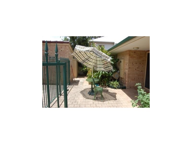 4/24  Canterbury Terrace, East Victoria Park WA 6101