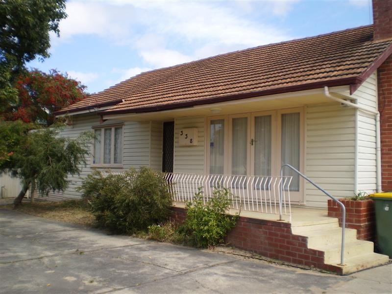 338 Wharf Street, Queens Park WA 6107