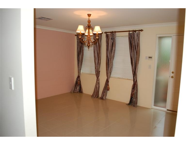 9A Duke Street, Bentley WA 6102