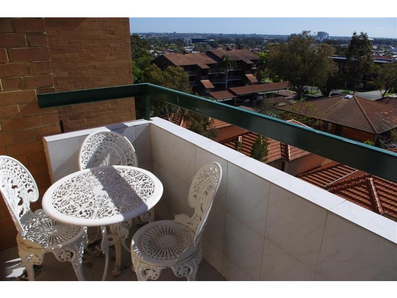 612/69 Leonard Street, Victoria Park WA 6100