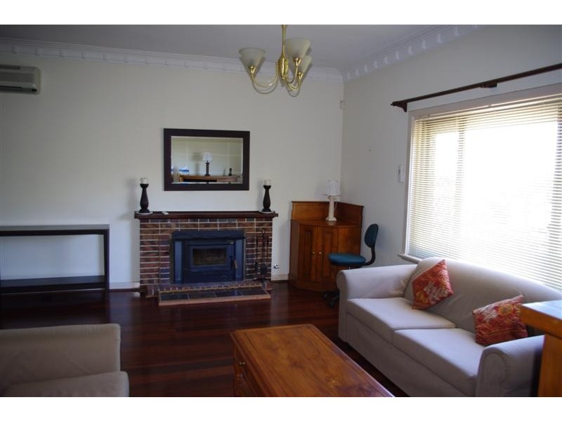 4 Washer Street, East Victoria Park WA 6101