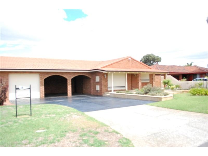 18 Hyland Way, Wilson WA 6107