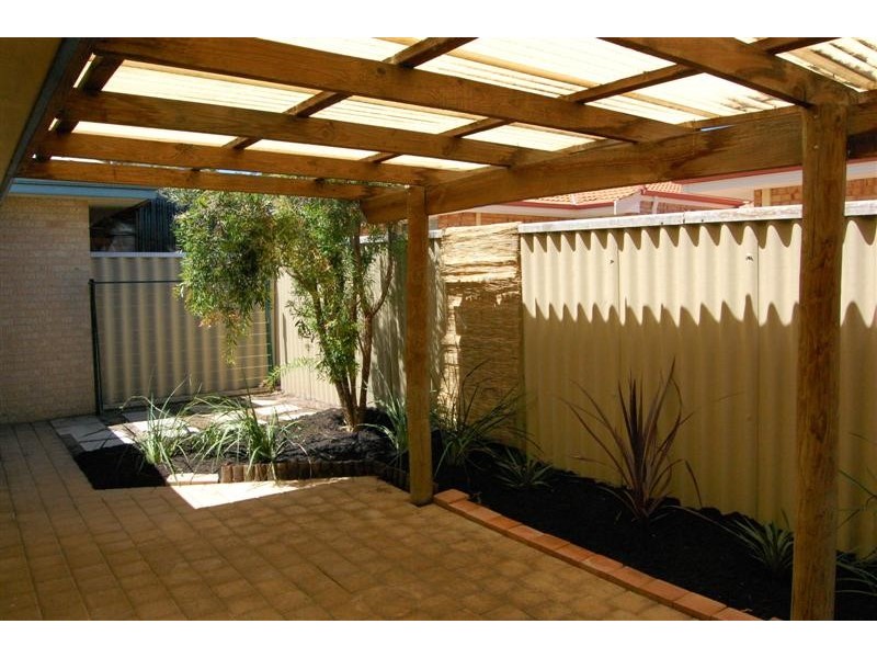 2/39 Beatty Avenue, East Victoria Park WA 6101