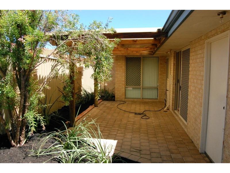 2/39 Beatty Avenue, East Victoria Park WA 6101