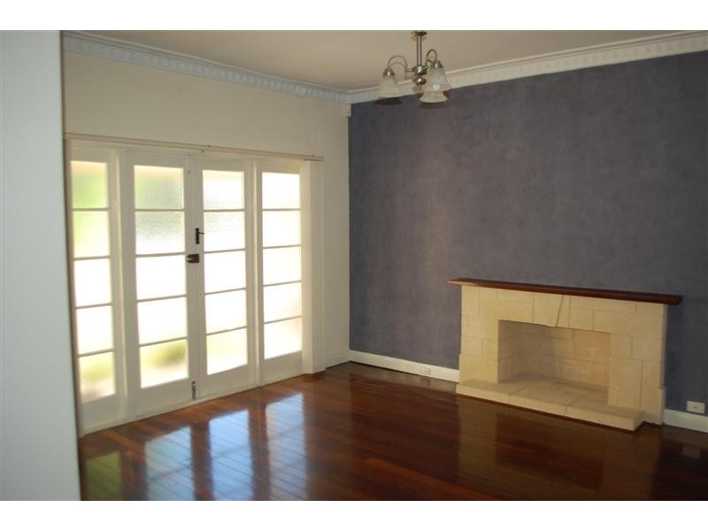 1 Plummer Street, East Victoria Park WA 6101