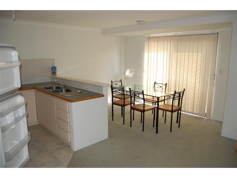 1/7 Gochean Avenue, Bentley WA 6102