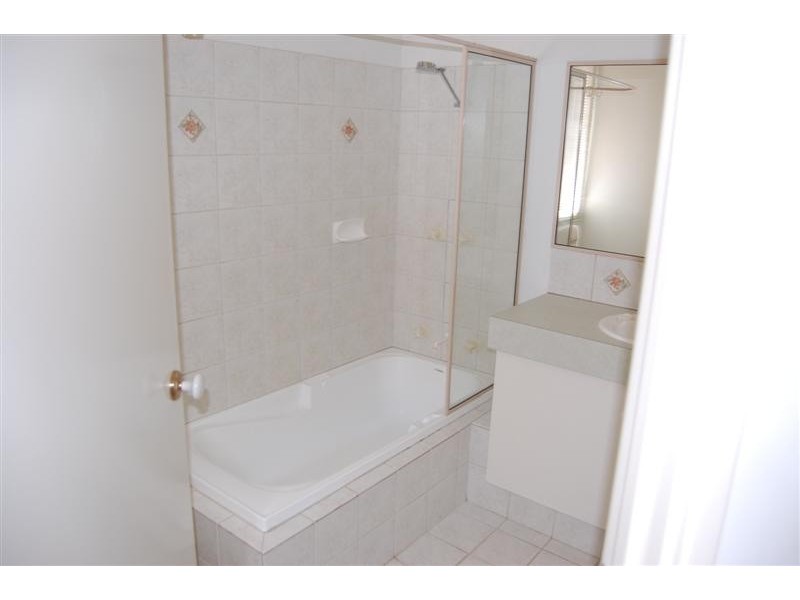 1/7 Gochean Avenue, Bentley WA 6102