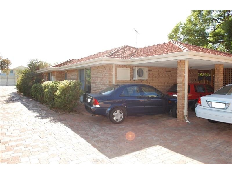 2/103  Bishopsgate Street, Carlisle WA 6101