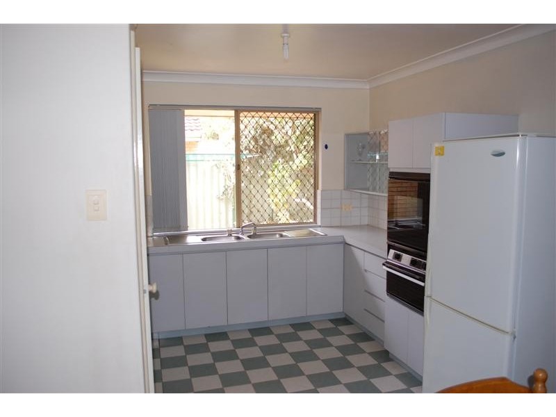 7/2 Alday Street, St James WA 6102