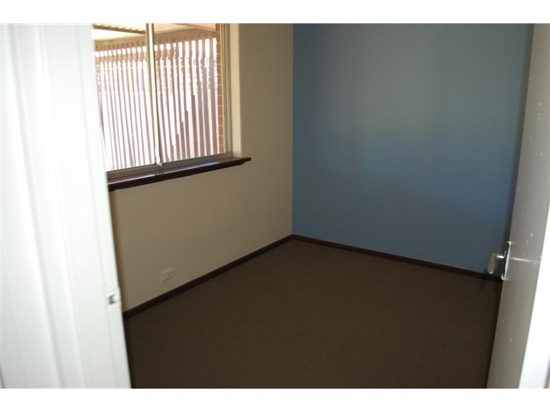 7 Ivers Court, Langford WA 6147