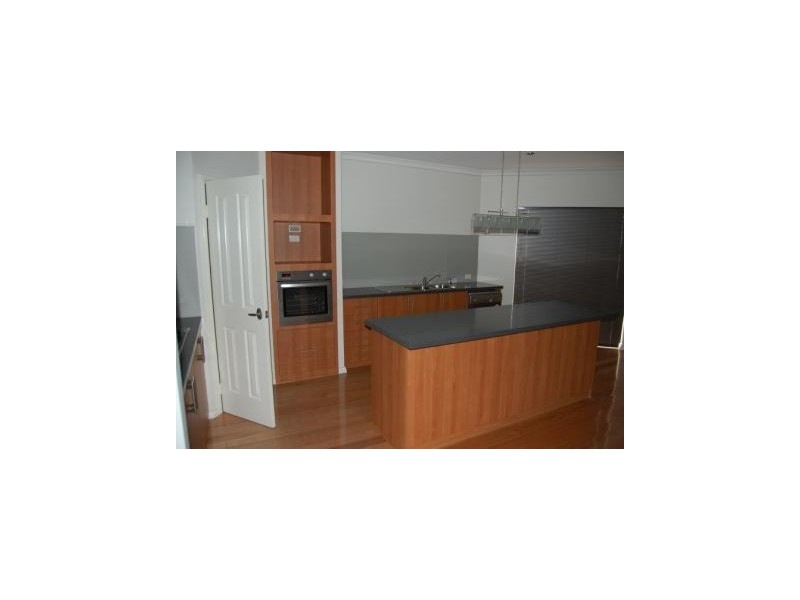 99 Boundary Road, St James WA 6102