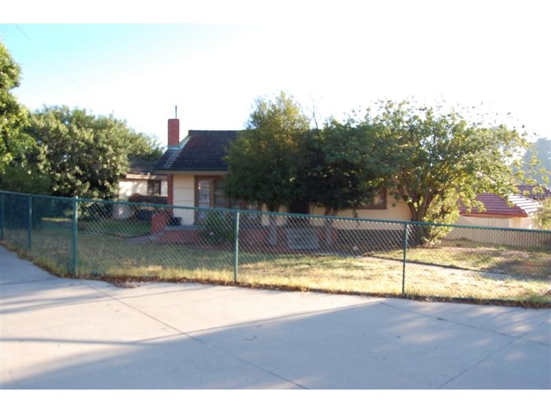 45 Pinedale Street, East Victoria Park WA 6101