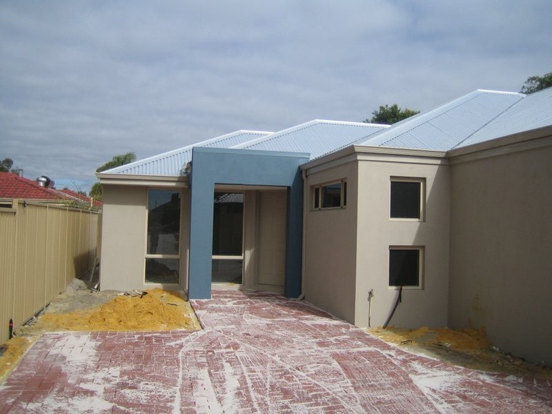 2/122 Williamson Avenue, Cloverdale WA 6105