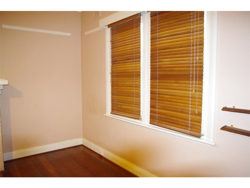 33 Kingston Avenue, West Perth WA 6005